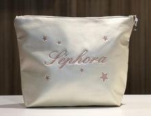 Charger l'image dans la galerie, Trousse de toilette personnalisée Simili cuir crème irisé