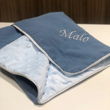 Charger l'image dans la galerie, Couverture bébé personnalisée double gaze Bleu jean biais argent