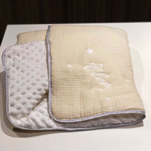 Charger l'image dans la galerie, Couverture bébé personnalisée double gaze crème biais argent