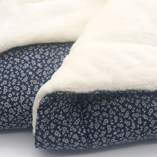 Charger l'image dans la galerie, Couverture bébé personnalisée Fleurie marine