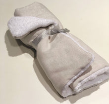 Charger l'image dans la galerie, Sac à langer personnalisé Pailleté gris croco avec fronce