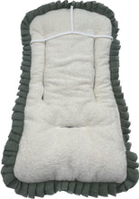 Charger l'image dans la galerie, Matelas poussette réversible personnalisé Jungle fronce double gaze kaki