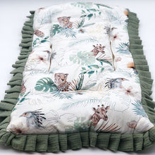 Charger l'image dans la galerie, Matelas poussette réversible personnalisé Jungle fronce double gaze kaki