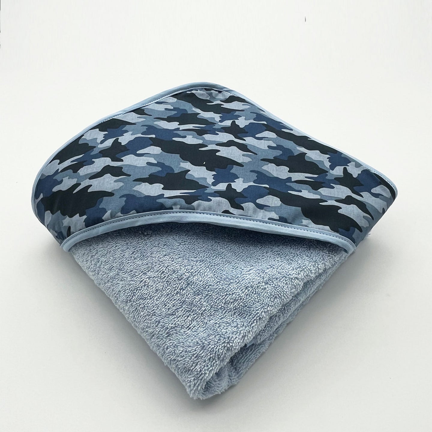 Cape de bain personnalisée Camouflage bleu