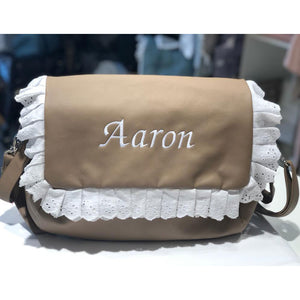 Sac à langer personnalisé Taupe fronce broderie anglaise
