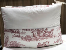 Charger l&#39;image dans la galerie, Tour de lit bébé Toile de jouy rouge percale de coton crème
