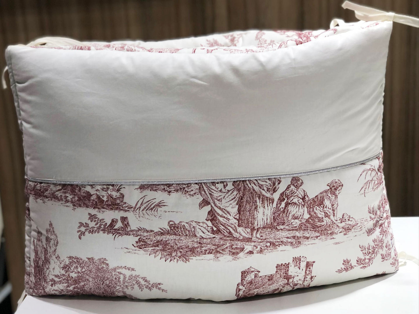 Tour de lit bébé Toile de jouy rouge percale de coton crème